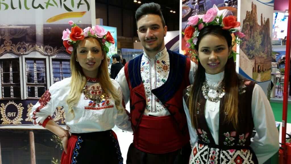 Fitur 2016
