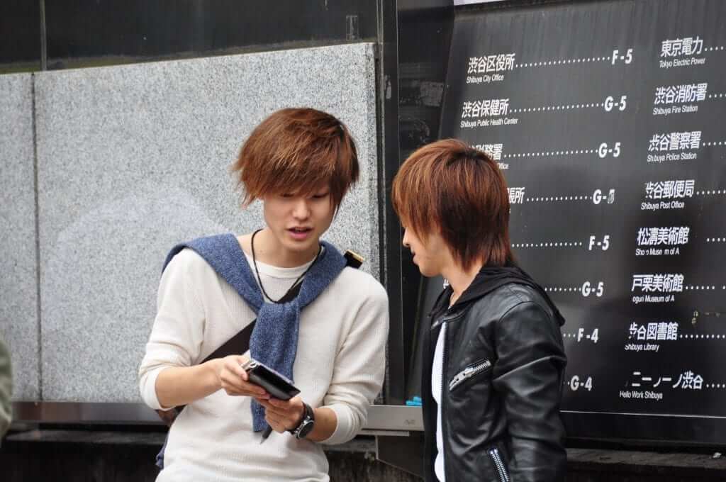 Japoneses en Shibuya