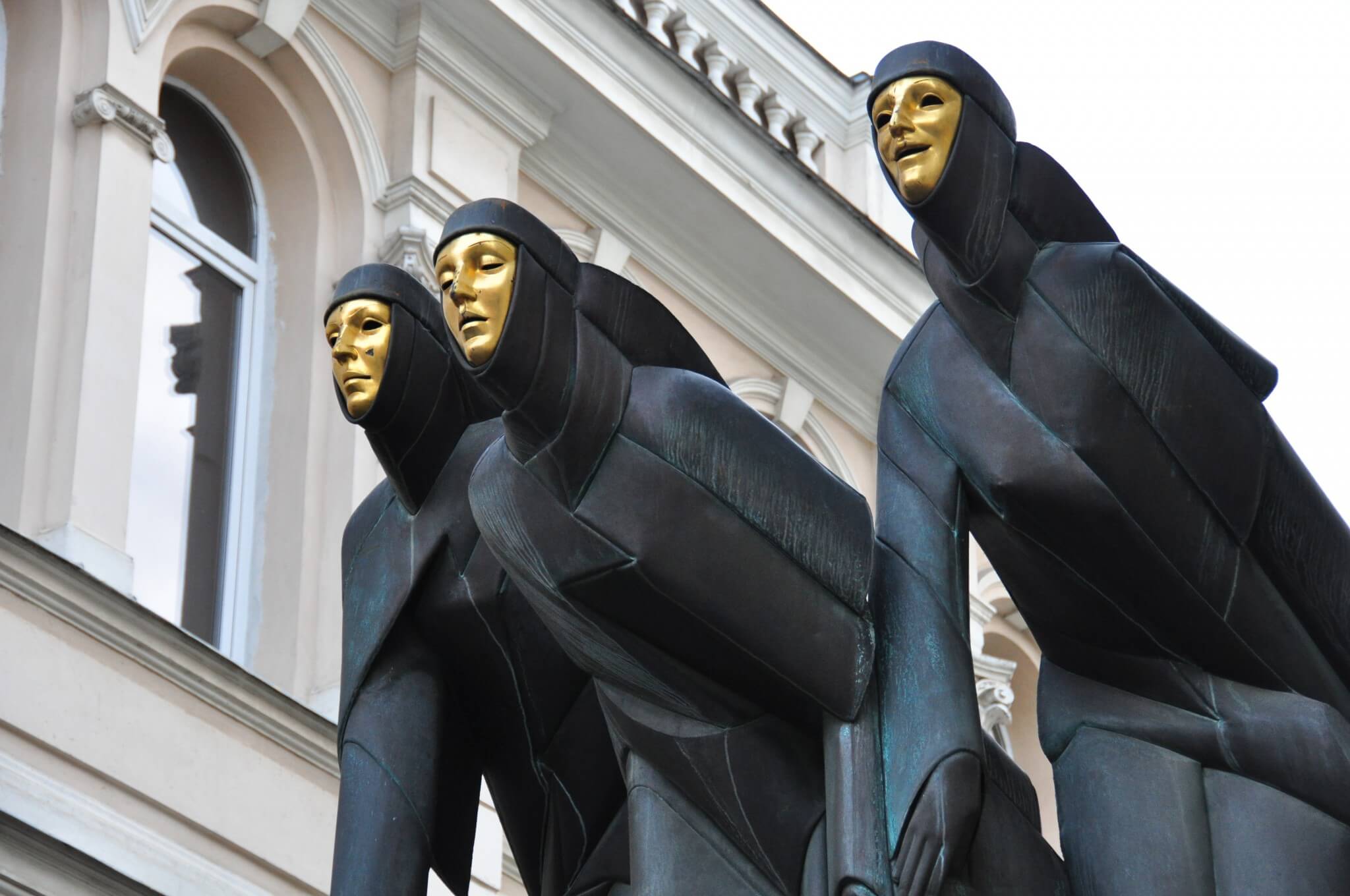 Las Tres Musas Vilnius