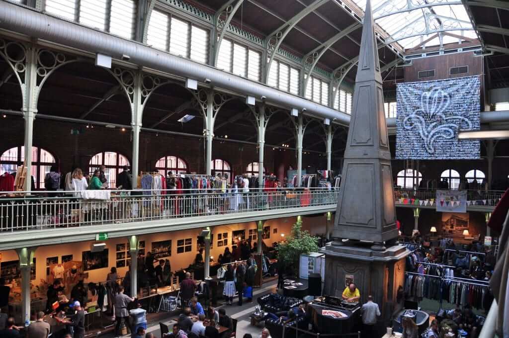 Bruselas vintage Mercado de St. Gery 