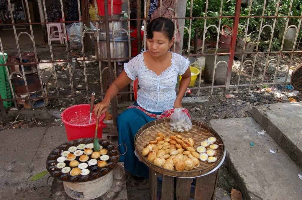 Yangón, Mercado de Bogyoke Aung San
