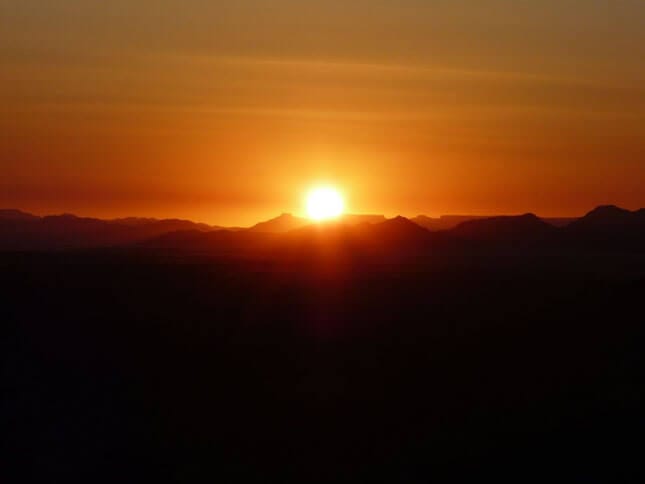 Amaneceres del mundo