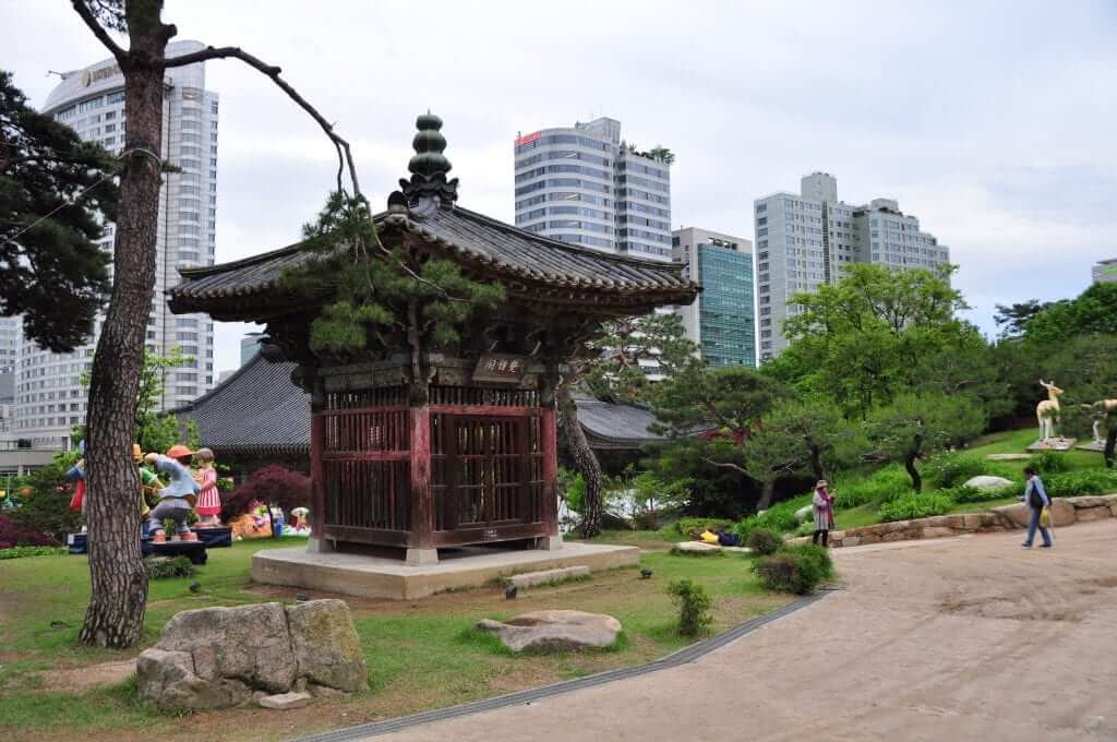 que ver en seúl templo bongeunsa