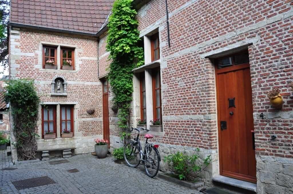 que ver en malinas, beaterios