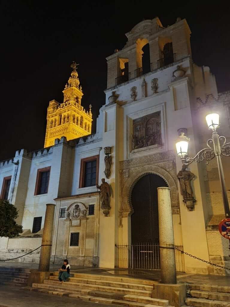 Sevilla V Centenario de la primera vuelta al mundo
