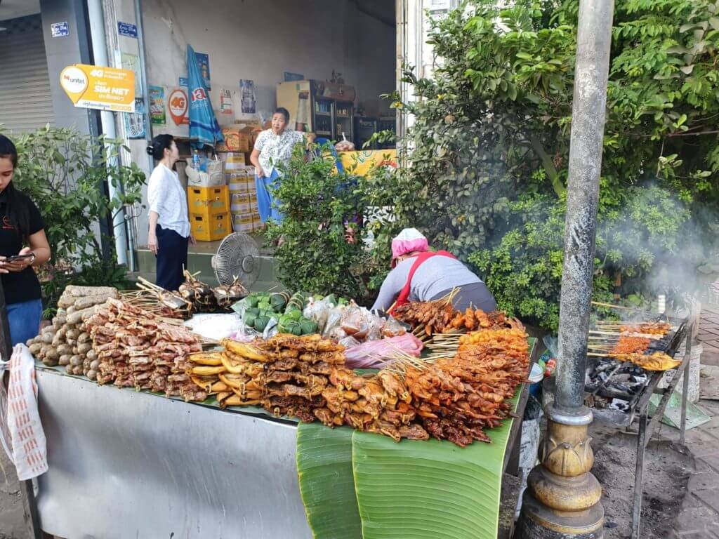 comer en Vientiane