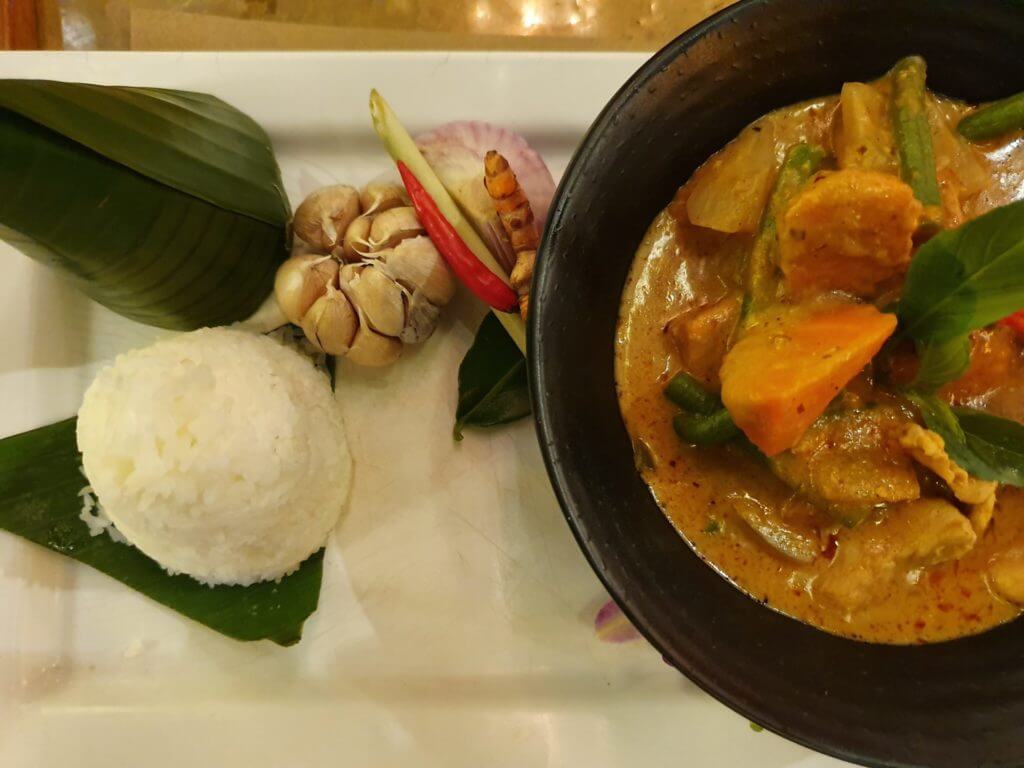 comer en siem reap