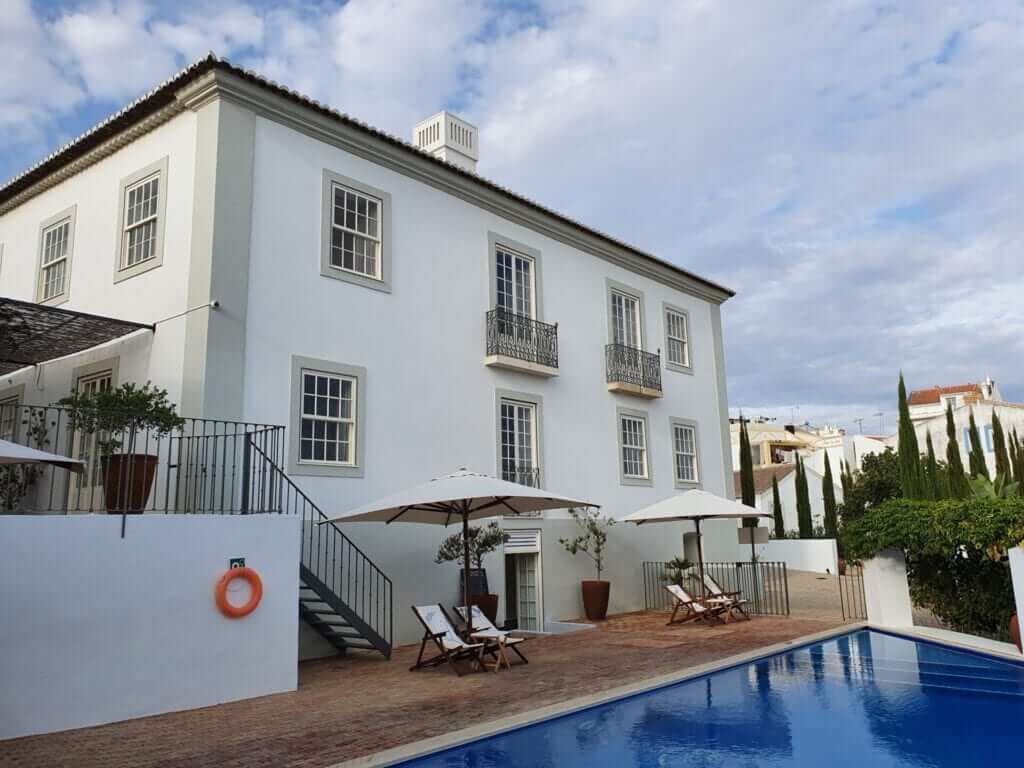 alojamiento en lagos