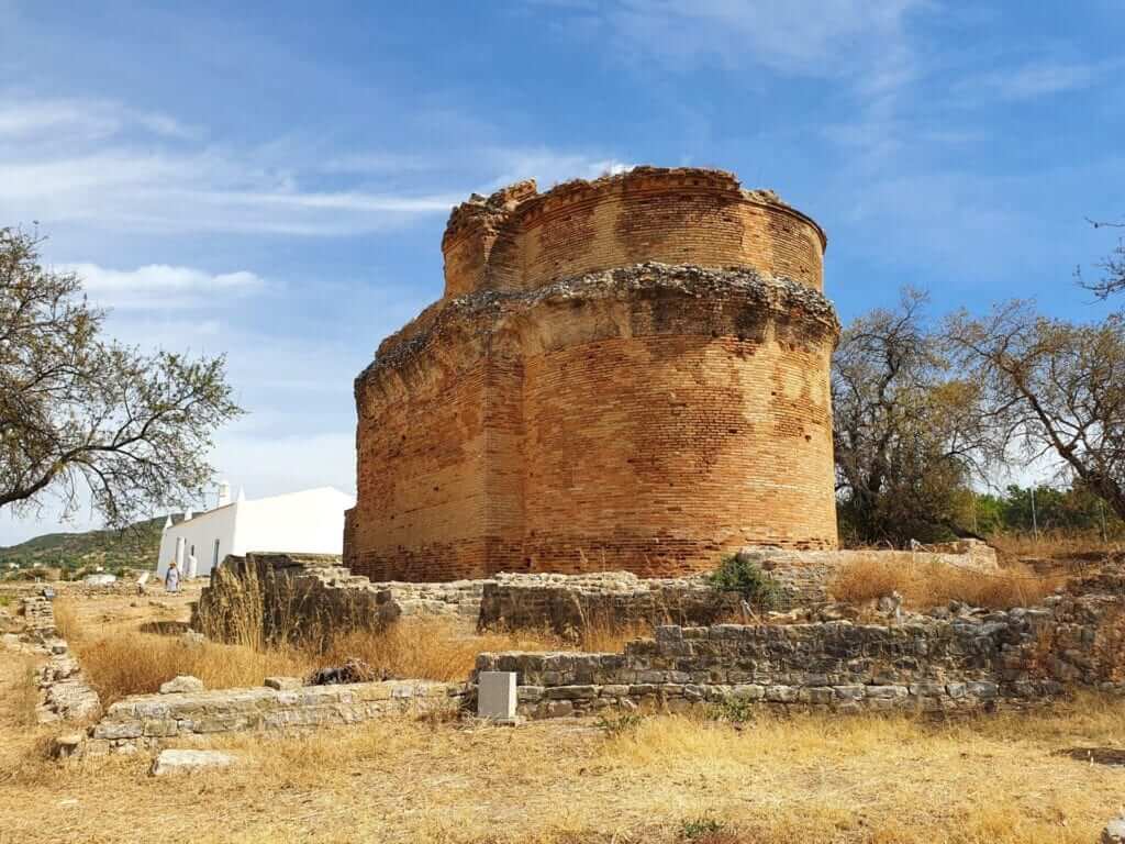 Estoi