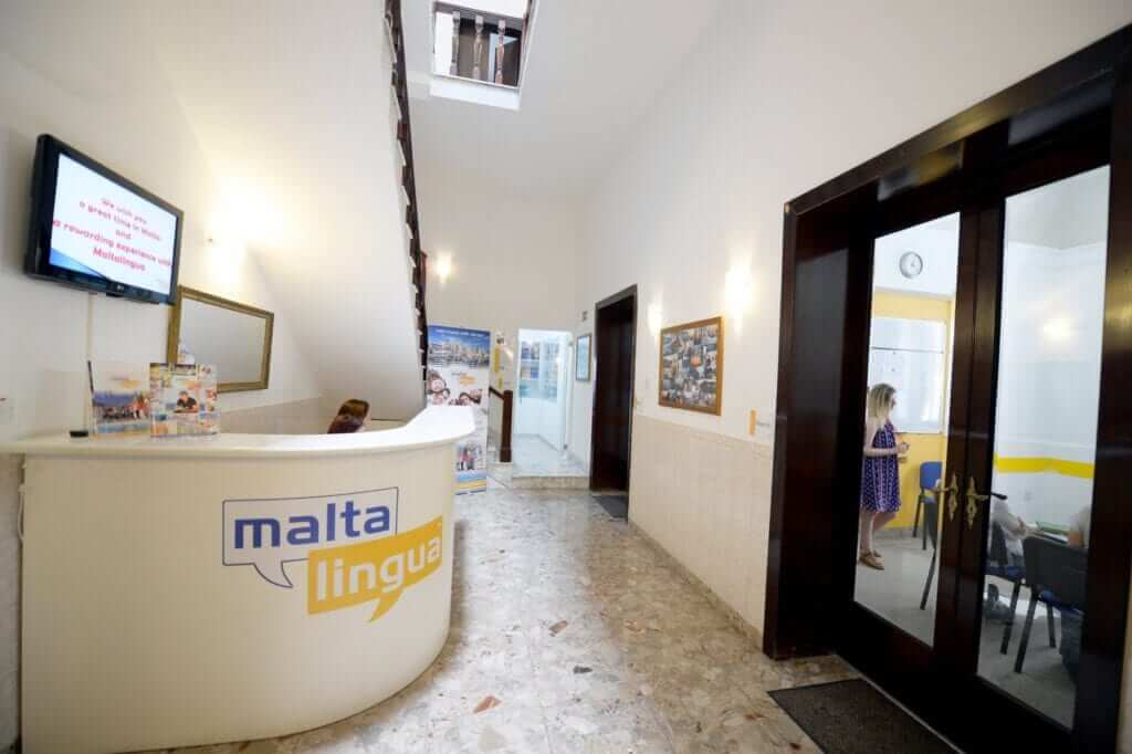 estudiar inglés en malta