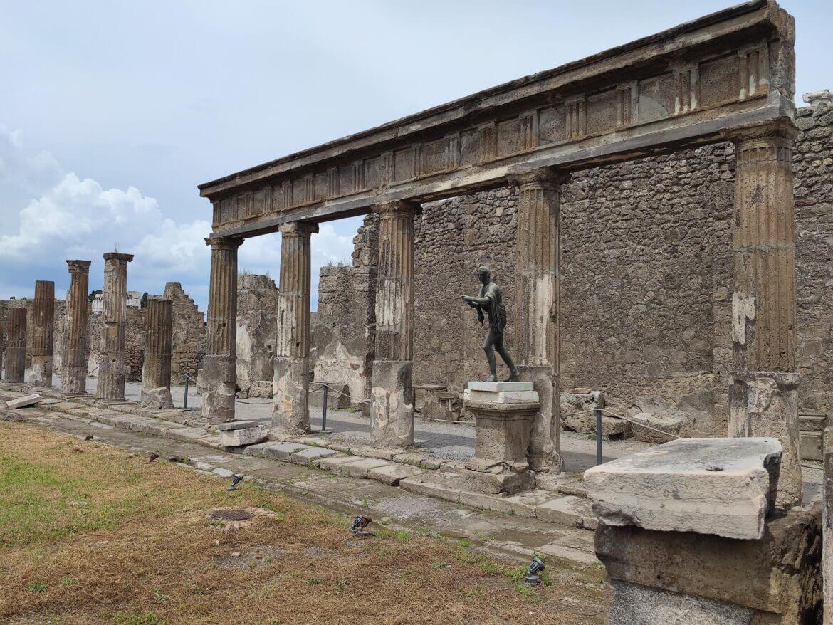 cómo visitar pompeya