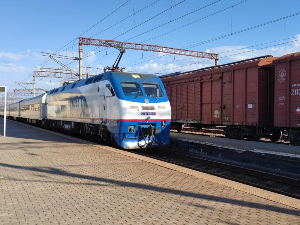 viajar a Uzbekistán