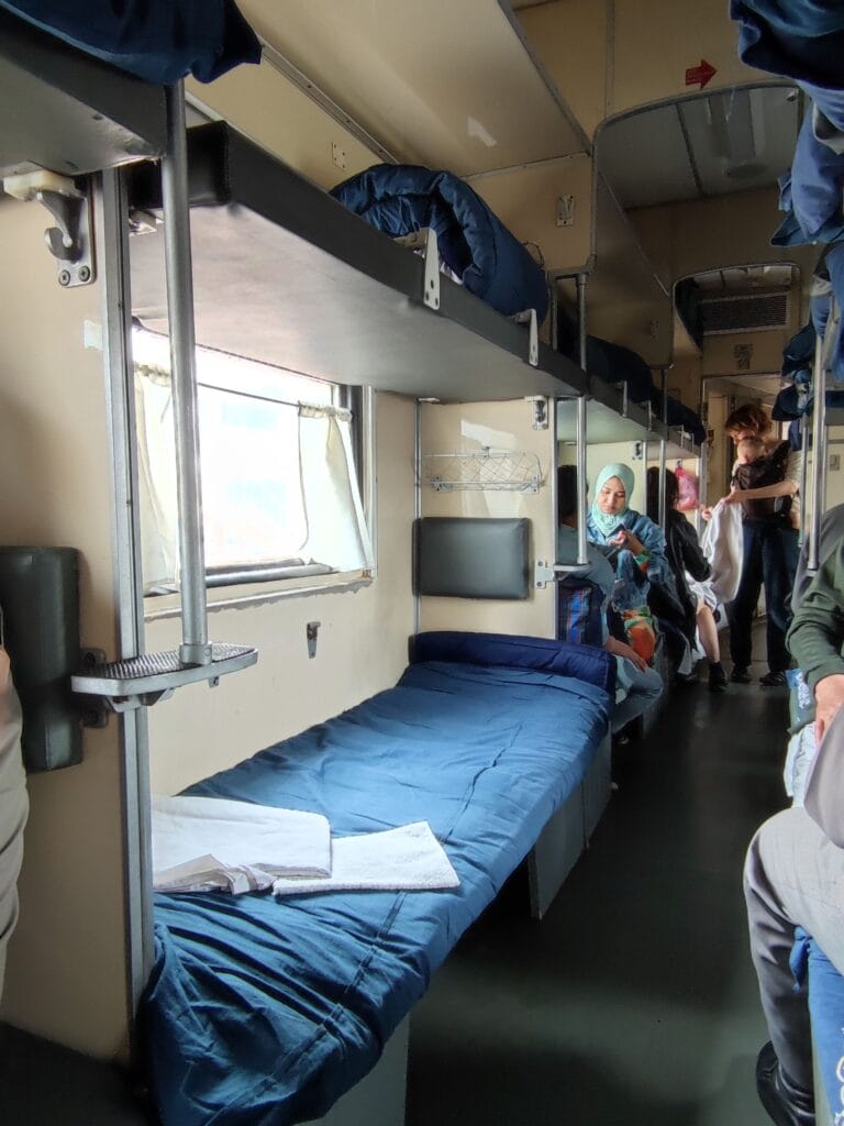 trenes en uzbekistán